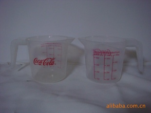 供应不同容量不同材料的塑料量杯
