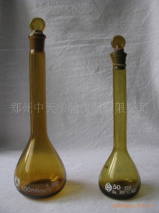 棕色容量瓶 黄色棕量瓶 10ml 玻璃仪器