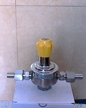 YQA-20氨气减压器