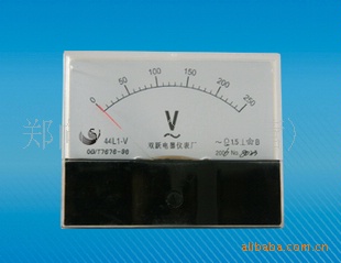 44L1、44C2电压表、电流表