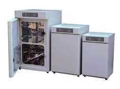 CP-ST200A / CP-ST100A / CP-ST50A   CO2培养箱