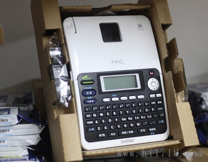 兄弟标签机 PT-2030打字机，线缆标识打印机
