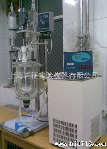 1-5L双层高温玻璃反应釜 玻璃反应釜 高低温循环器