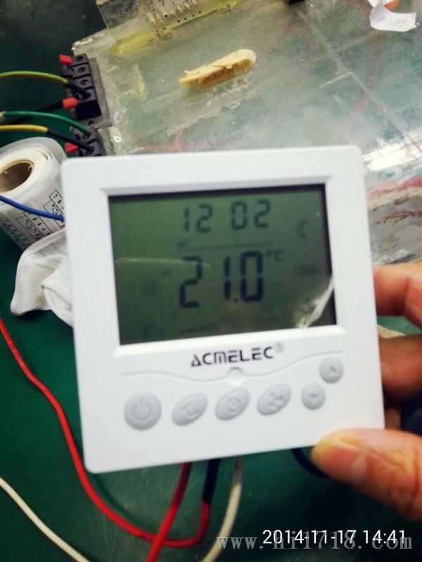 液晶水地暖温度控制器