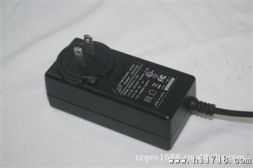 深圳厂家大量供应优质 过UL FCC24W12V开关电源适配器充电器