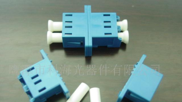 供应LC型光纤适配器(图)