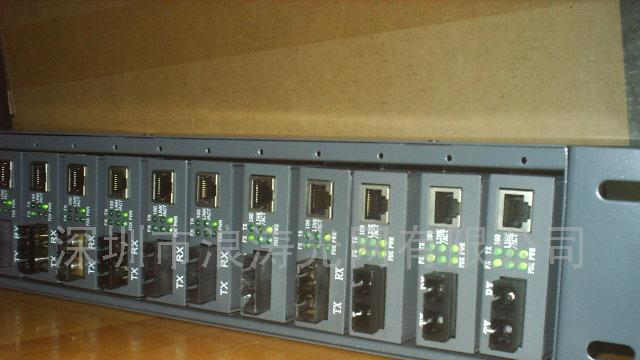 供应光纤收发器(图)