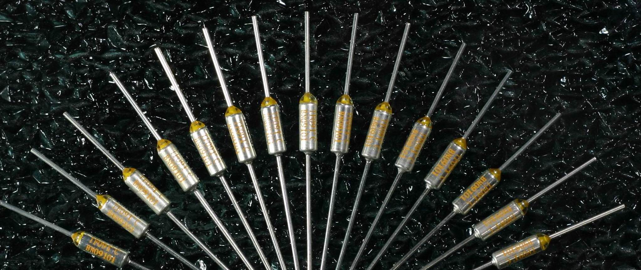 温度保险丝 国标型180~240℃