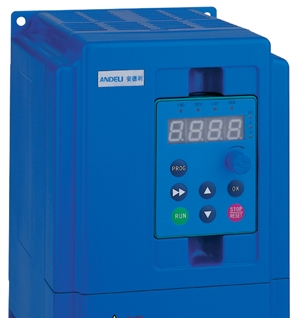 供应单相变频器(2.2KW)