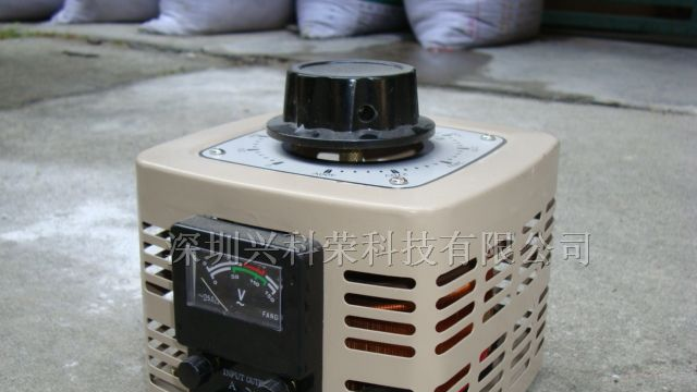 供应单相调压器