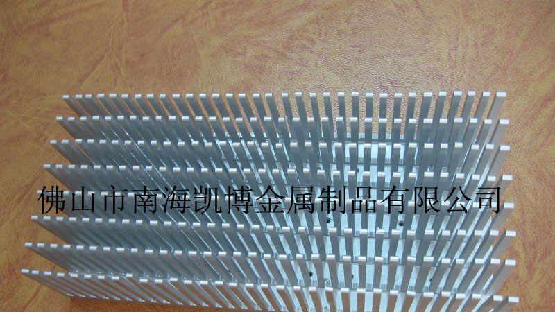 供应电子散热器