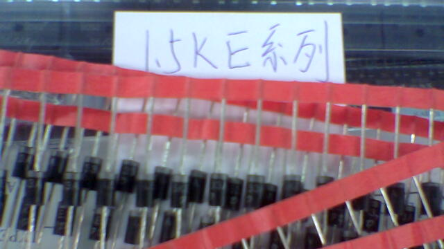 供应瞬变二极管1.5KE10A,P6KE6.8CA
