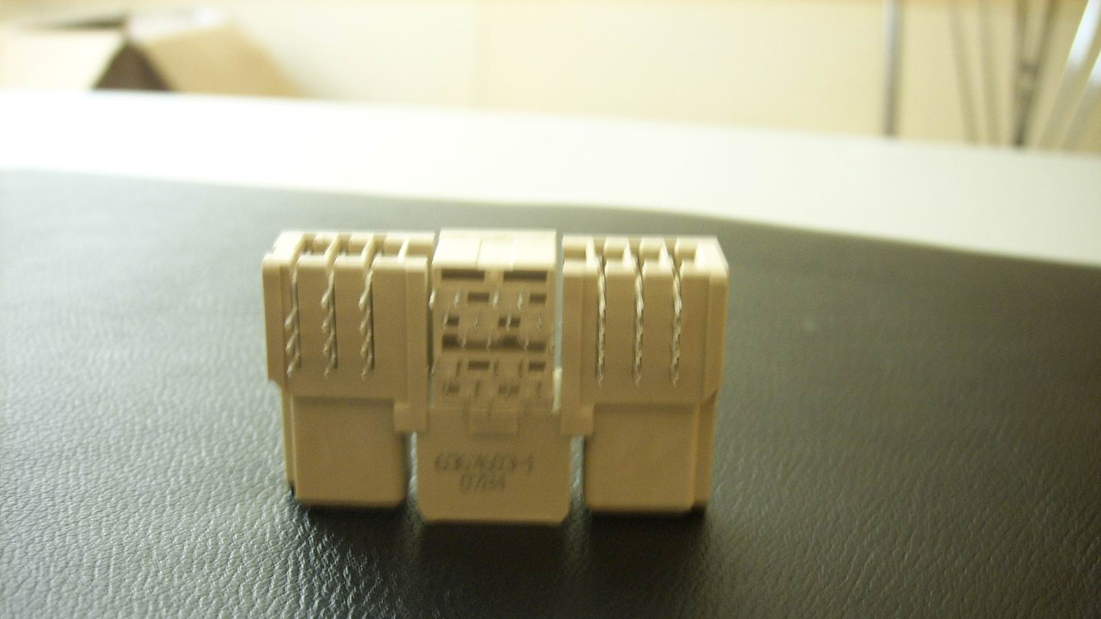 供应AMP连接器