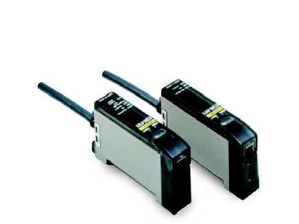 供应欧姆龙接近开关E3X-H11 2M
