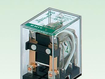 供应AIKS继电器ARM2F-DC24V,ARM2F-AC220V