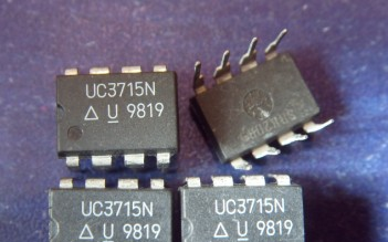 供应UC3715N辅助输出的辅助开关FET驱动器