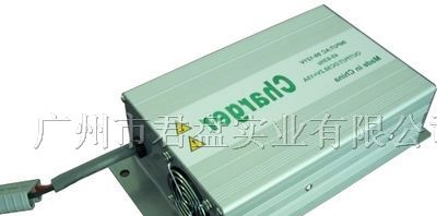 供应蓄电池充电器(适用电动车,电动洗地机等)