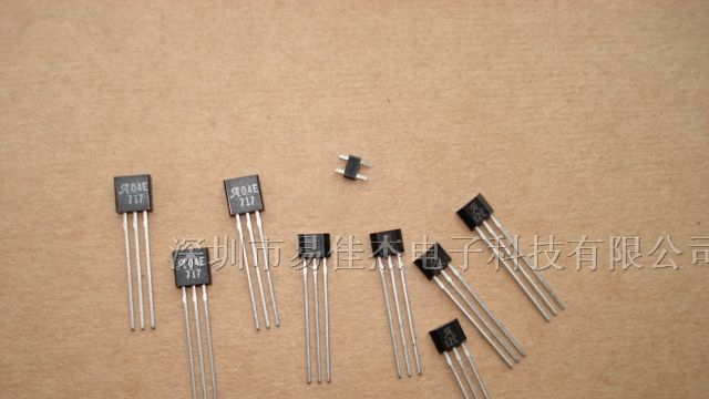 供应 开关型霍尔元件 A1104EUA A1104LUA