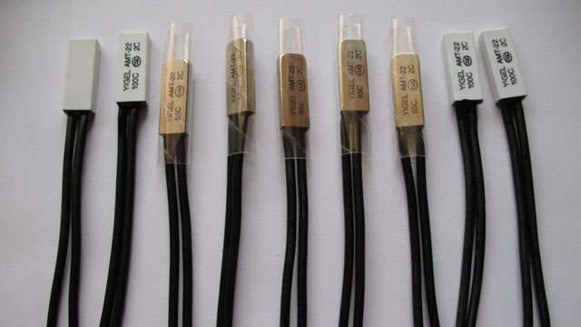供应双金属温度开关、温度开关，温控器,热保护器
