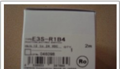 供应欧姆龙光电开关E3S-DS10E41 E3S-R1B4