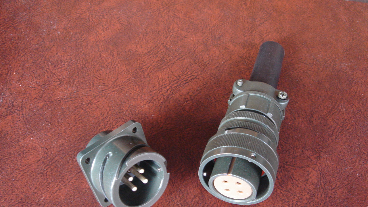 供应5015卡口压接式航空插头电连接器