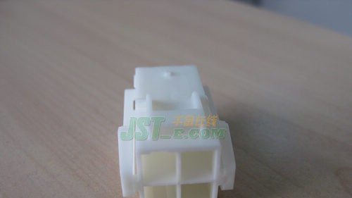 供应JST连接器 VLR-04V 现货
