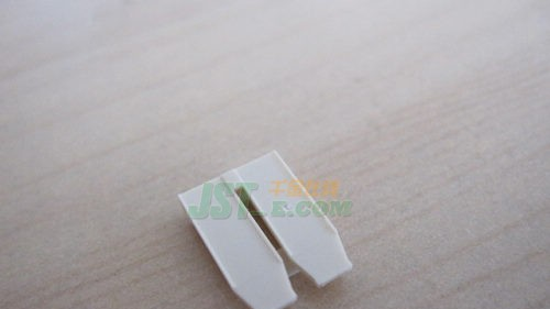 供应JST连接器 YLS-02V 现货