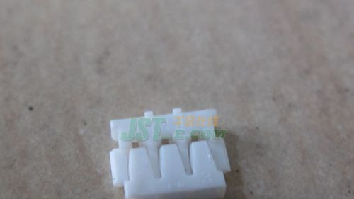 供应JST连接器 ACHR-03V-S 代理
