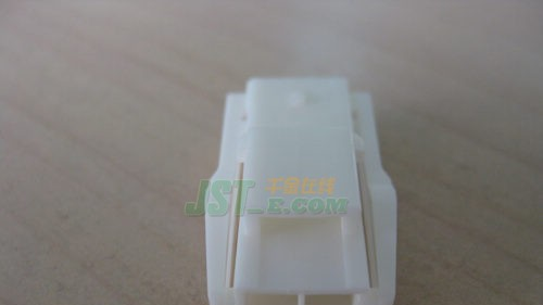 供应JST连接器 YLR-02V 库存