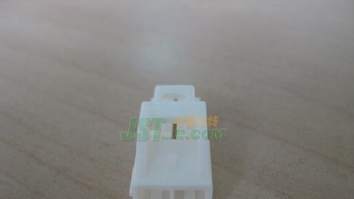 供应JST连接器 YLP-02V 供应