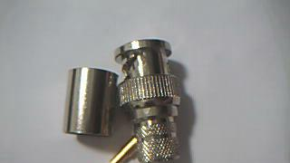 BNC连接器