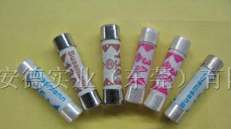 供应bussamnn保险丝BS1362 TDC180-13A