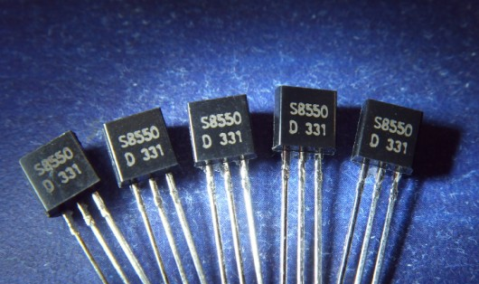 供应全新S8550 S8050 1.5A 小功率三极管