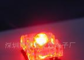 供应3MM超高亮度红色食人鱼led发光二极管