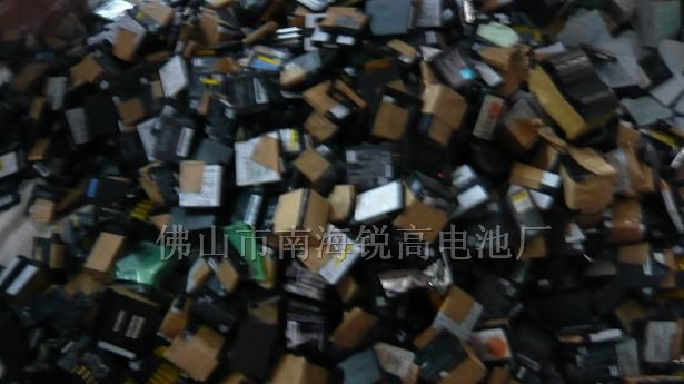 供应各类成品数码电池