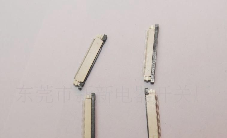 供应板对板连接器