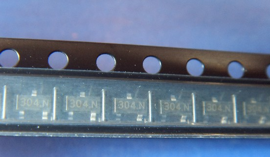 供应20V,2.4A P-CH MOS管FDN304P