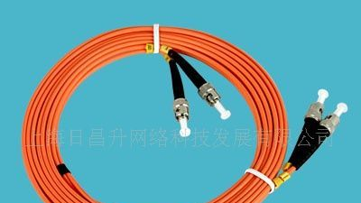供应单模光纤跳线ST-FC/3米