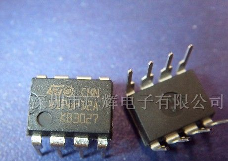 供应VIPER12A电源稳压器IC