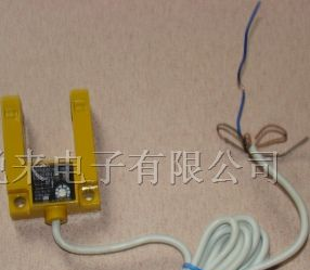 供应E3S-AT11-M1J E3S-AT11-M1J光电传感器