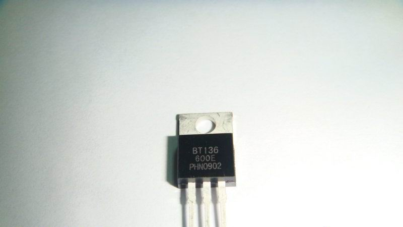 可控硅 BT136/BT136-600E