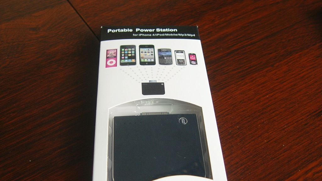 供应IPHONE 4/IPOD/LG手机移动电源