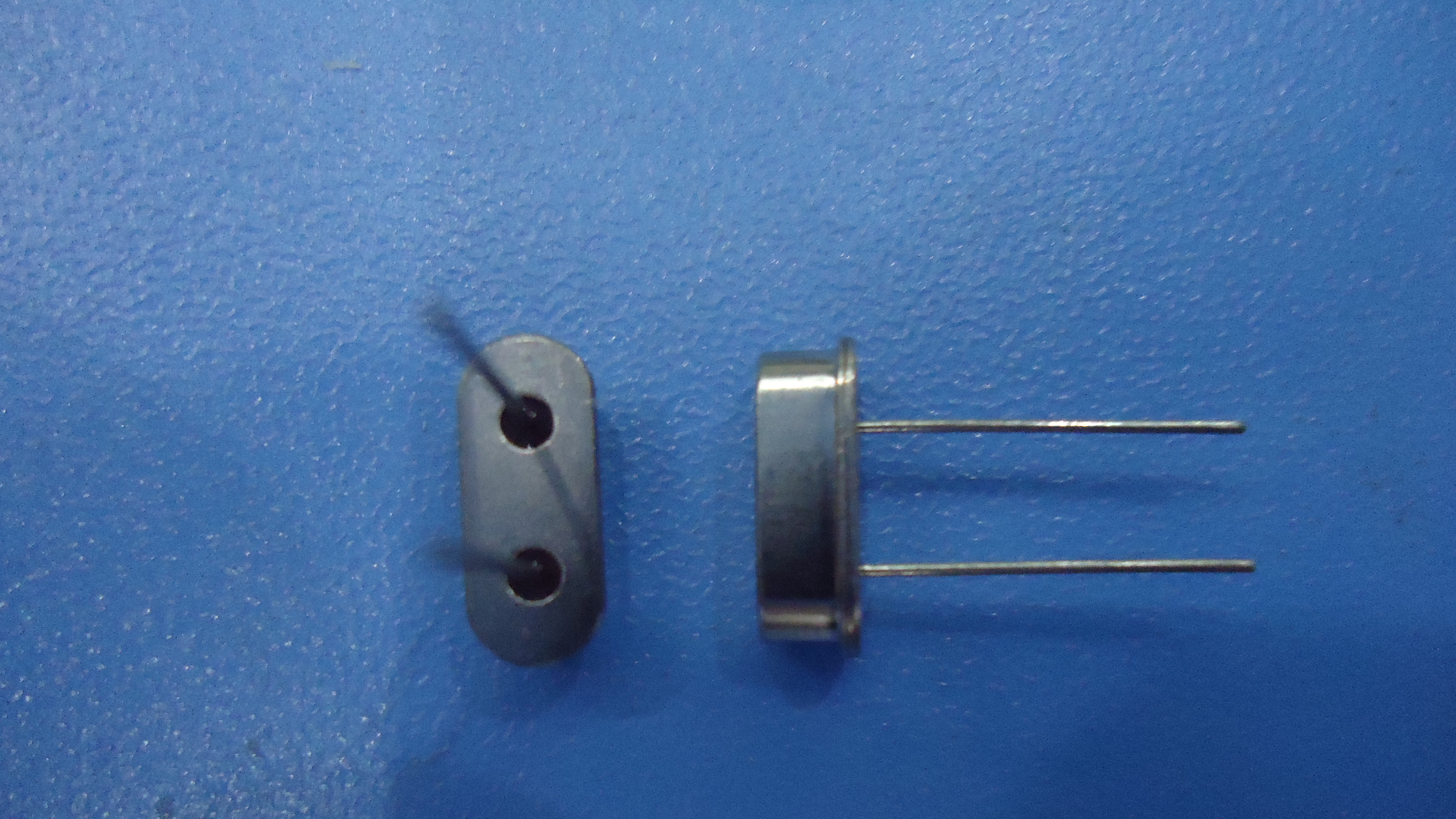 厂家供应晶振3.2MHZ（石英晶体谐振器）