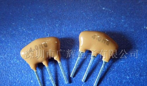 供应4.0M陶瓷晶振 4MHZ三脚