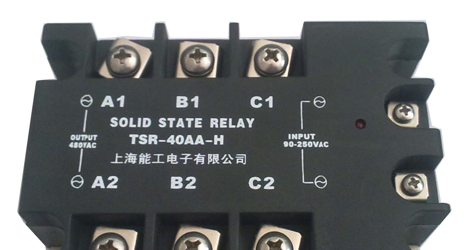 供应三相固态继电器