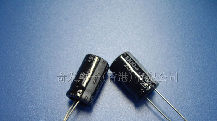 供应铝电解电容器 25V1000UF 厂家直销