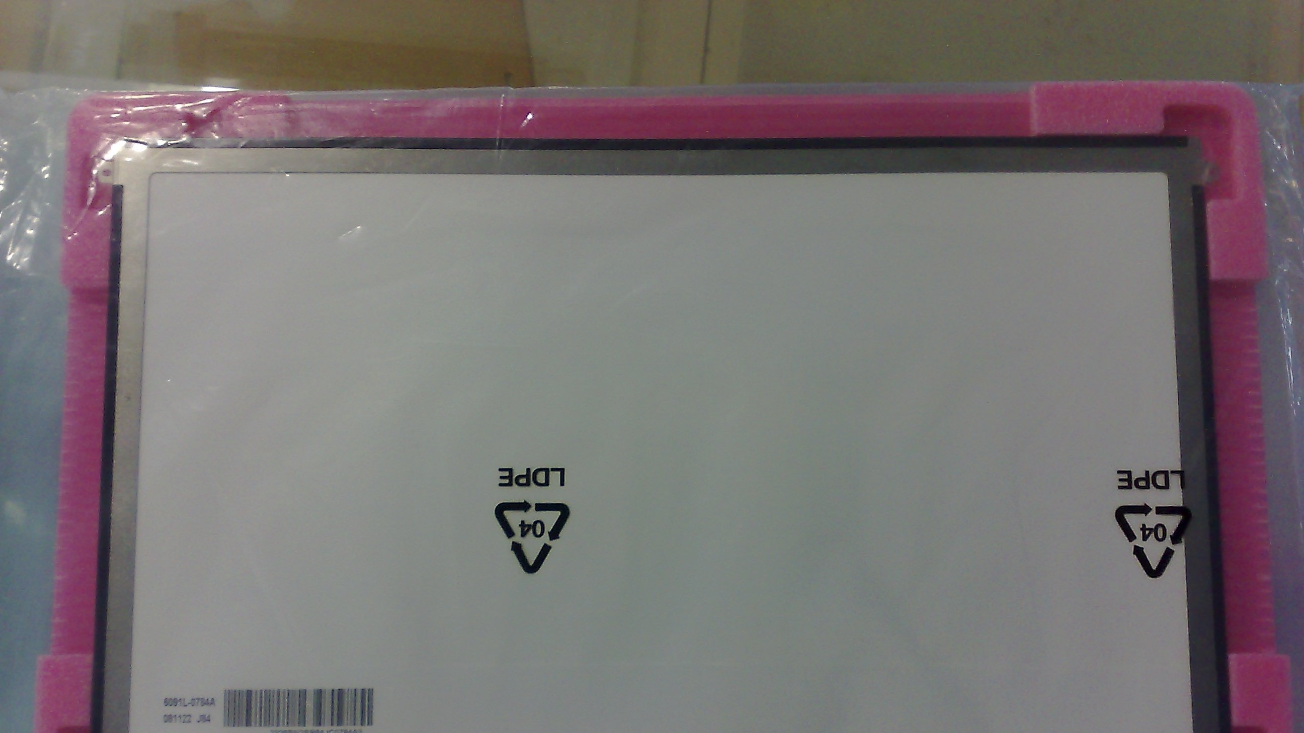 LG Philips 13.3寸液晶屏LP133WX3