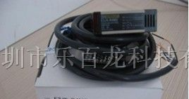 供应欧姆龙E3JM-R4M4T-G光电传感器