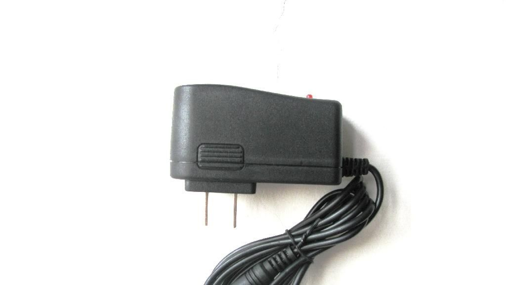 12V500ma、12V1A插墙式开关电源适配器