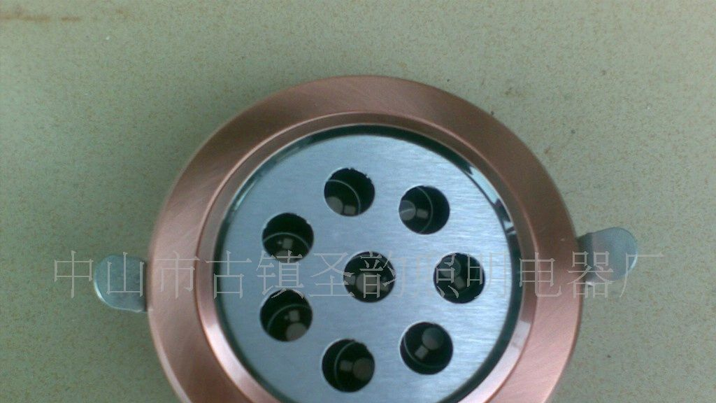 【厂家直销】LED大功率筒灯8W